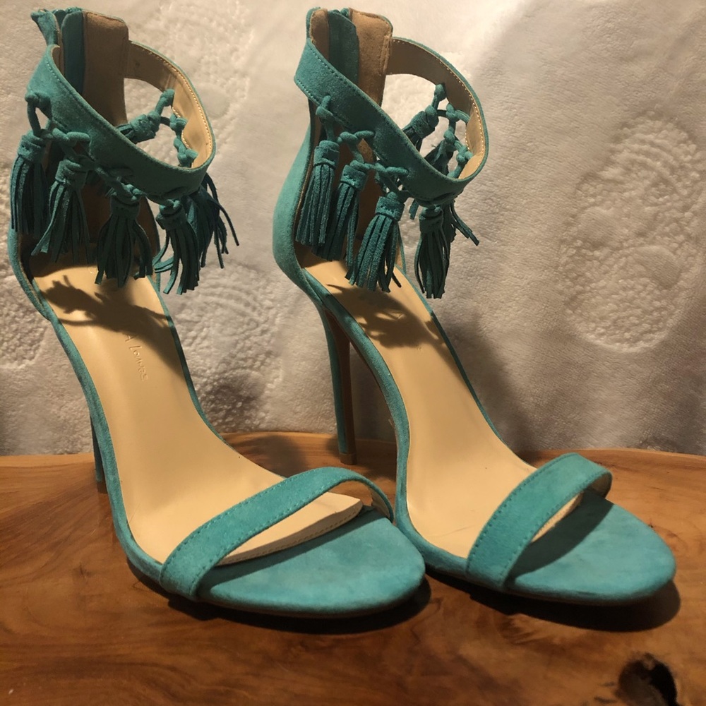 Tassel Heels (Turquoise)